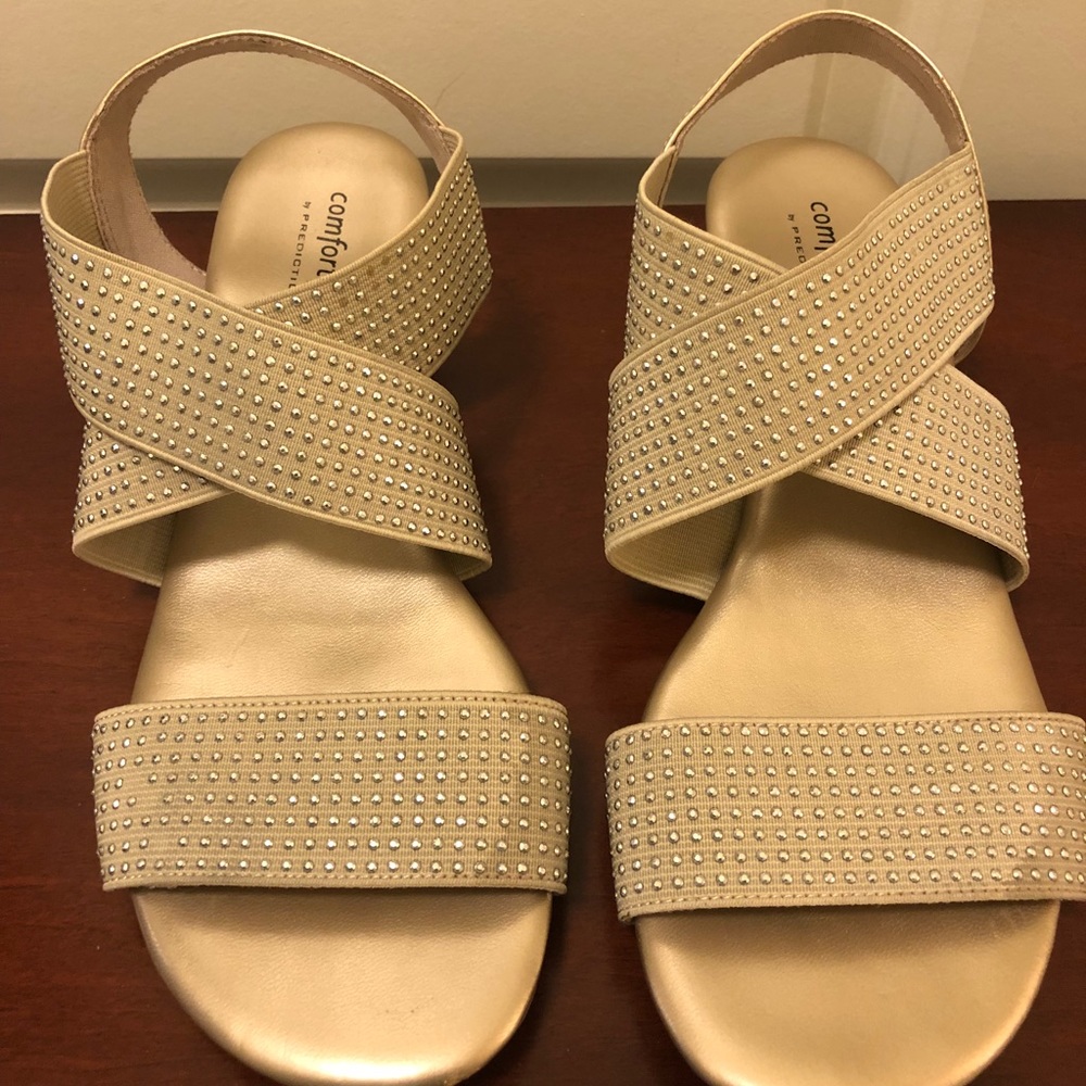 Gold Comfort Plus by Predictions Dress Wedge Flats